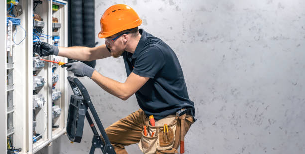 Best Commercial Electrician Services  in Clermont, FL